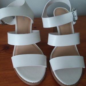 Old Navy Chunky Heel Sandals